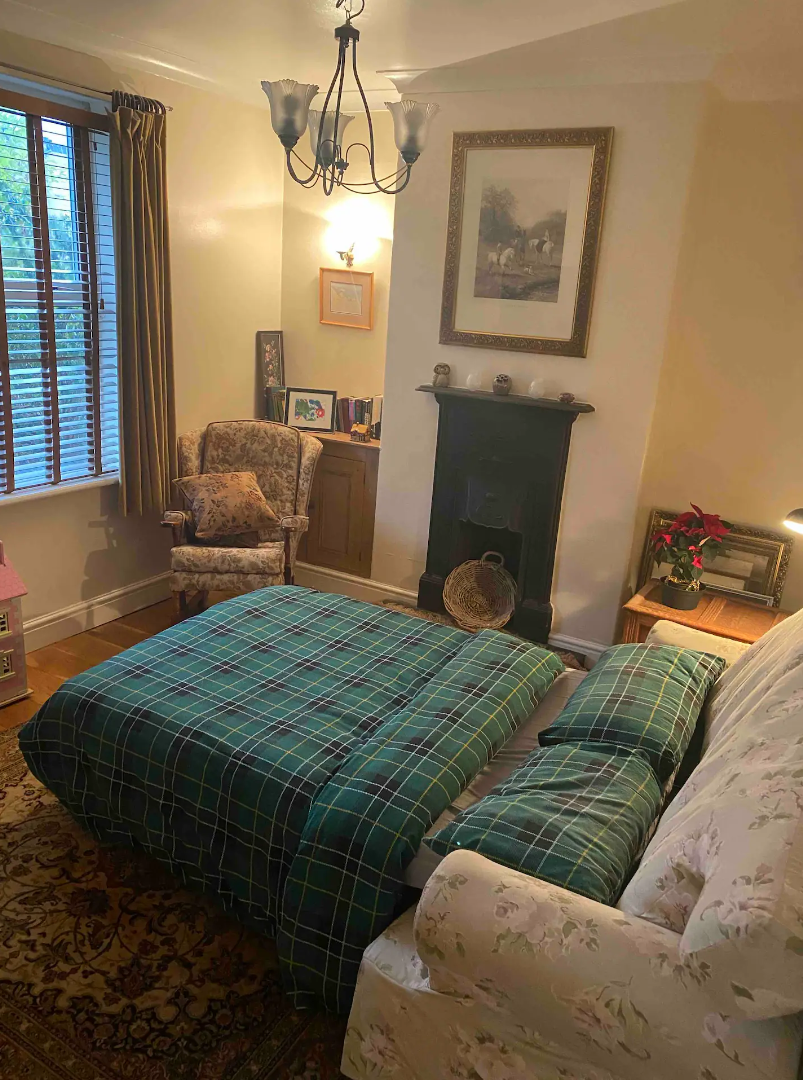 Parbold Mill lane airbnb mill worker cottageMill lane airbnb mill worker cottage bedroom